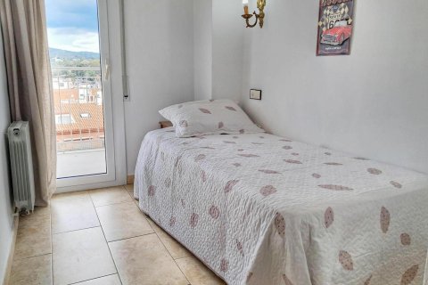 Apartamento de 3 dormitorios en venta en Sant Antoni de Calonge, Gerona, Cataluña, Spain № 1656 - foto 14
