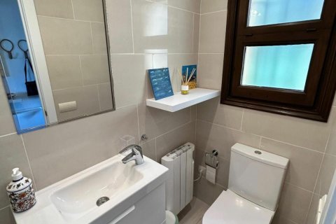 Apartamento de 3 dormitorios en venta en Calella De Palafrugell, Gerona, Cataluña, Spain № 1660 - foto 11