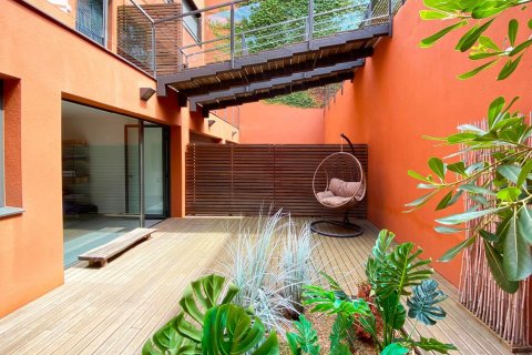Casa adosada de 4 dormitorios en venta en Begur, Gerona, Cataluña, Spain № 1658 - foto 17