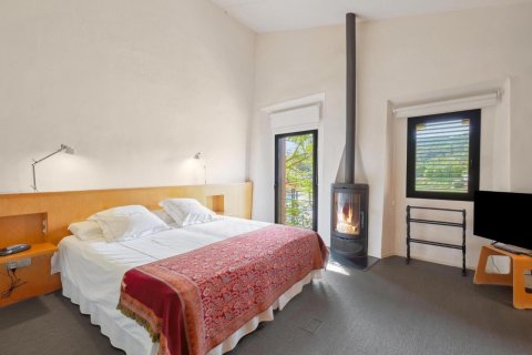 Сasa de 8 dormitorios en venta en Forallac, Gerona, Cataluña, Spain № 1661 - foto 22