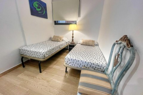 Apartamento de 3 dormitorios en venta en Sant Antoni de Calonge, Gerona, Cataluña, Spain № 1657 - foto 13