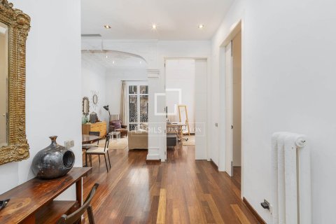 Купить квартиру в Барселона, Испания с 2 спальни, 82м², № 6375 - фото 14