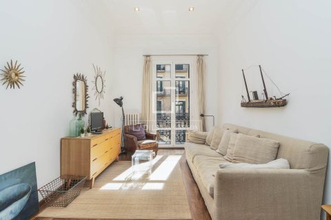 Apartamento de 2 dormitorios en venta en Barcelona, Cataluña, Spain № 6375