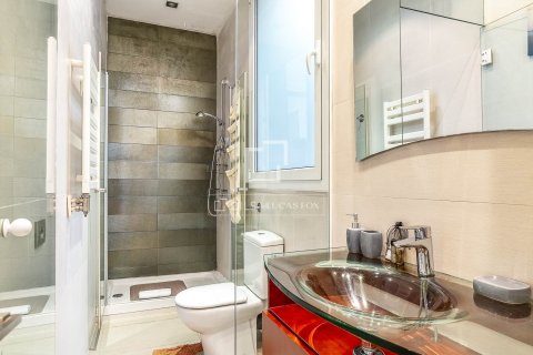 Купить квартиру в Барселона, Испания с 2 спальни, 82м², № 6375 - фото 22
