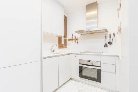 Ático de 3 dormitorios en venta en Barcelona, Cataluña, Spain № 6378 - foto 2