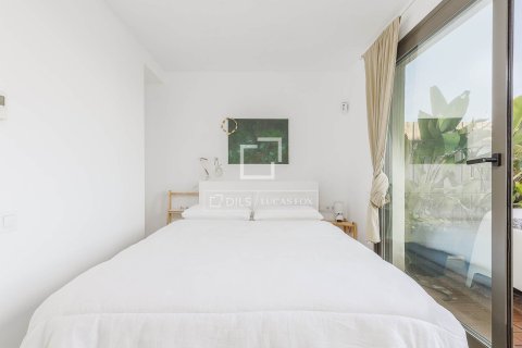Ático de 3 dormitorios en venta en Barcelona, Cataluña, Spain № 6378 - foto 26