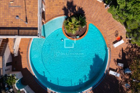 Villa de 3 dormitorios en venta en Alella, Barcelona, Cataluña, Spain № 3928 - foto 18