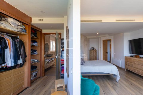 Villa de 3 dormitorios en venta en Alella, Barcelona, Cataluña, Spain № 3928 - foto 23
