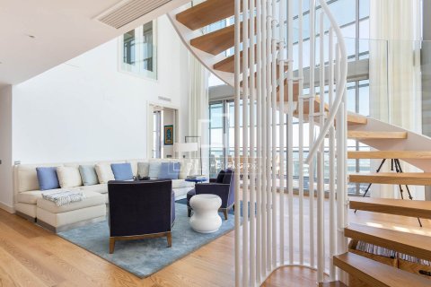 Ático de 2 dormitorios en venta en Barcelona, Cataluña, Spain № 3934 - foto 10
