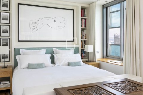 Ático de 2 dormitorios en venta en Barcelona, Cataluña, Spain № 3934 - foto 25