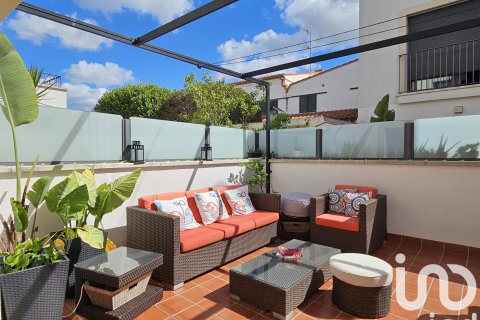 Casa adosada de 4 dormitorios en venta en Sant Pere de Ribes, Barcelona, Cataluña, Spain № 4814