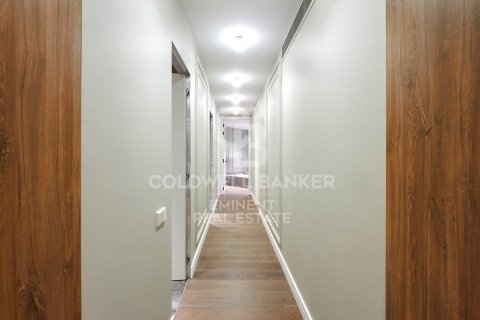 Apartamento de 3 dormitorios en venta en Barcelona, Cataluña, Spain № 5806 - foto 10