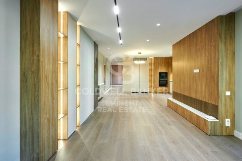 Apartamento de 3 dormitorios en venta en Barcelona, Cataluña, Spain № 5806 - foto 7