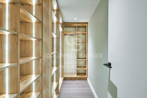 Apartamento de 3 dormitorios en venta en Barcelona, Cataluña, Spain № 5806 - foto 15