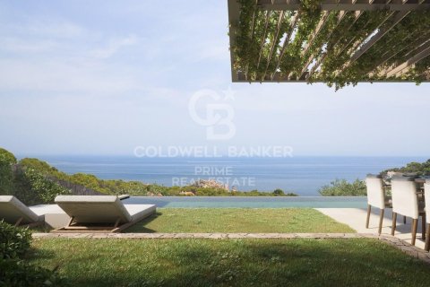 Сasa de 3 dormitorios en venta en Palafrugell, Gerona, Cataluña, Spain № 6001 - foto 3