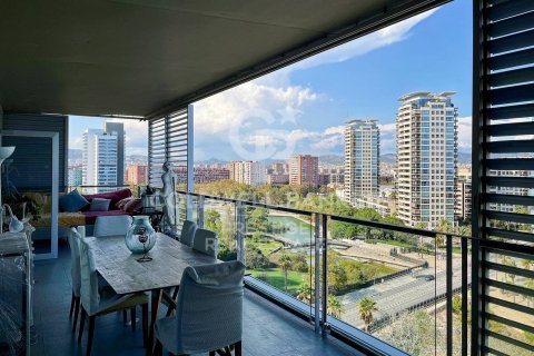 4 bedrooms apartment for sale in Barcelona, Catalonia, Spain № 5999 - photo 4