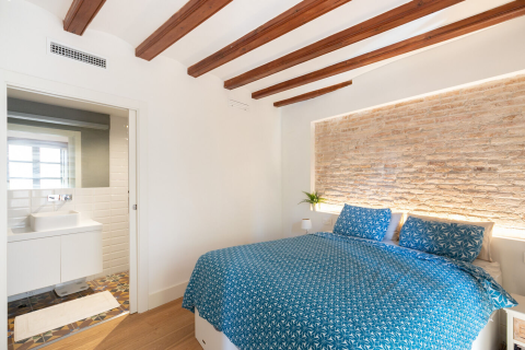 Apartamento de 3 dormitorios en venta en Barcelona, Cataluña, Spain № 1582 - foto 9