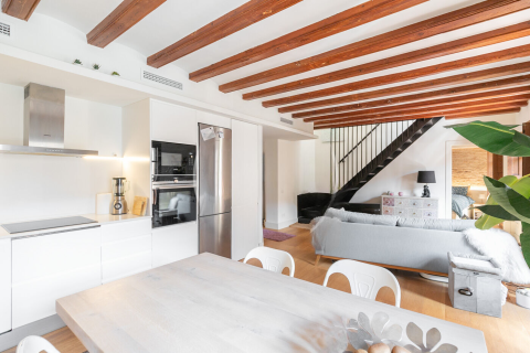 Apartamento de 3 dormitorios en venta en Barcelona, Cataluña, Spain № 1582 - foto 5