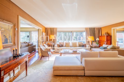 5 bedrooms apartment for sale in Barcelona, Catalonia, Spain № 2840 - photo 5