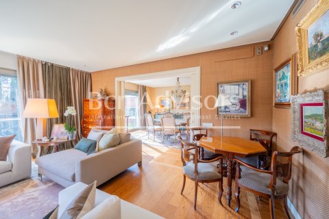 5 bedrooms apartment for sale in Barcelona, Catalonia, Spain № 2840 - photo 6