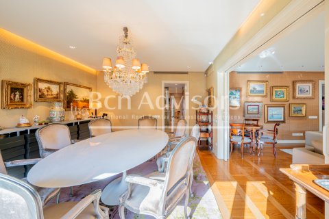 5 bedrooms apartment for sale in Barcelona, Catalonia, Spain № 2840 - photo 10