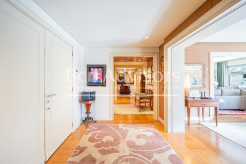 5 bedrooms apartment for sale in Barcelona, Catalonia, Spain № 2840 - photo 25