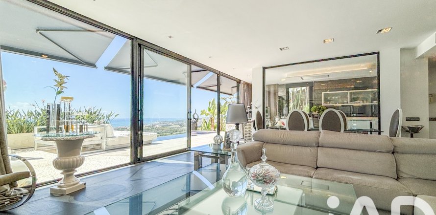 Сasa de 4 dormitorios en venta en Sitges, Barcelona, Cataluña, Spain № 4665