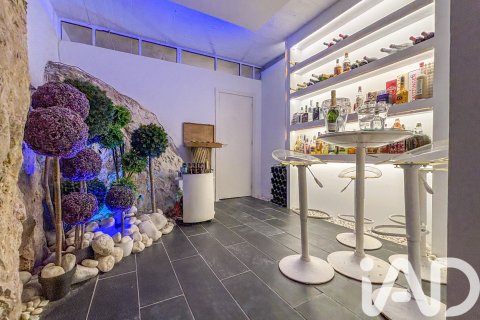 Сasa de 4 dormitorios en venta en Sitges, Barcelona, Cataluña, Spain № 4665 - foto 22