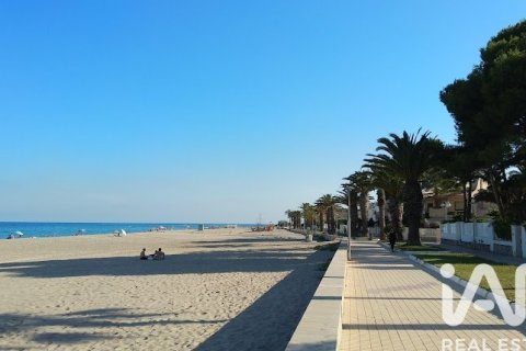 Parcela de 2685 m² en venta en Mont-roig del Camp, Tarragona, Cataluña, Spain № 4661 - foto 3