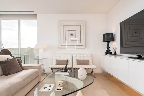 2 chambres apartment à vendre à Barcelona, Catalonia, Spain № 6387 - photo 3