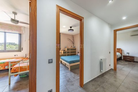 Сasa de 7 dormitorios en venta en Llica D'amunt, Barcelona, Cataluña, Spain № 8431 - foto 21