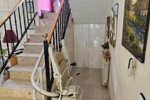 Сasa de 4 dormitorios en venta en Llica De Vall, Barcelona, Cataluña, Spain № 8427 - foto 27