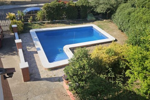Сasa de 4 dormitorios en venta en Llica De Vall, Barcelona, Cataluña, Spain № 8427 - foto 3