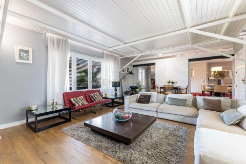 Apartamento de 5 dormitorios en venta en L'Ametlla del Vallès, Barcelona, Cataluña, Spain № 8432 - foto 8