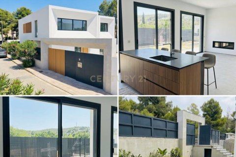 Сasa de 4 dormitorios en venta en Sant Pere de Ribes, Barcelona, Cataluña, Spain № 8428 - foto 2