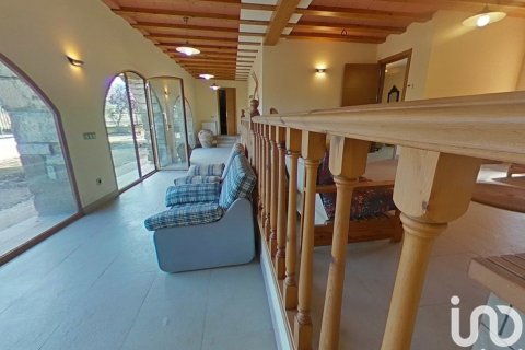 Сasa de 5 dormitorios en venta en Artesa de Segre, Lérida, Cataluña, Spain № 5023 - foto 17