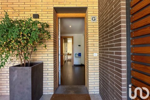 Сasa de 3 dormitorios en venta en L'Ametlla del Vallès, Barcelona, Cataluña, Spain № 5024 - foto 5