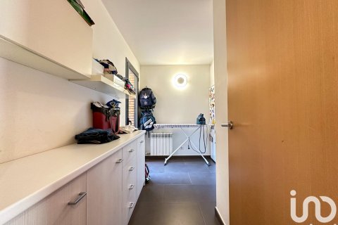 Сasa de 3 dormitorios en venta en L'Ametlla del Vallès, Barcelona, Cataluña, Spain № 5024 - foto 19