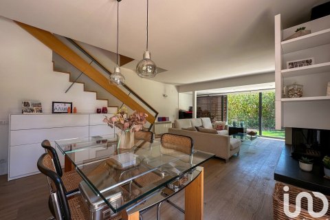 Сasa de 3 dormitorios en venta en L'Ametlla del Vallès, Barcelona, Cataluña, Spain № 5024 - foto 9