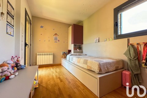 Сasa de 3 dormitorios en venta en L'Ametlla del Vallès, Barcelona, Cataluña, Spain № 5024 - foto 18