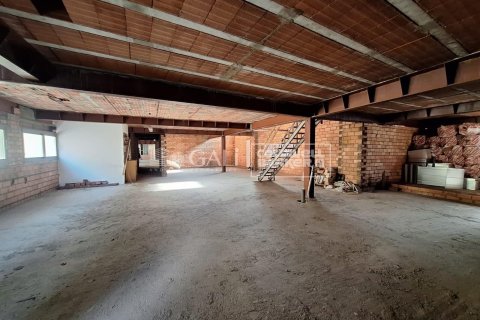 7623 sq.m. commercial property for rent in Principado De Andorra (Ninguna Poblacion Tiene C.P.), Lleida, Catalonia, Spain № 6146 - photo 25