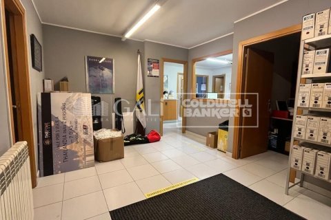 232 sq.m. office for rent in Principado De Andorra (Ninguna Poblacion Tiene C.P.), Lleida, Catalonia, Spain № 6141 - photo 15