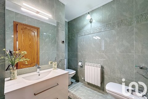 5 bedrooms house for sale in Montornes Del Valles, Barcelona, Catalonia, Spain № 7572 - photo 22