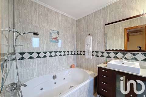 5 bedrooms house for sale in Montornes Del Valles, Barcelona, Catalonia, Spain № 7572 - photo 17