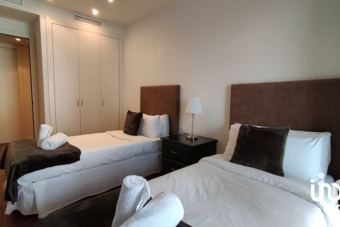 Apartamento de 2 dormitorios en venta en Barcelona, Cataluña, Spain № 7569 - foto 19