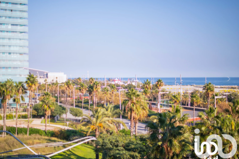 Apartamento de 2 dormitorios en venta en Barcelona, Cataluña, Spain № 7569 - foto 3