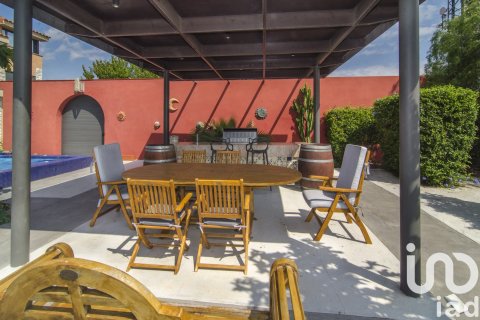 Сasa de 5 dormitorios en venta en Sant Pere de Ribes, Barcelona, Cataluña, Spain № 7568 - foto 29