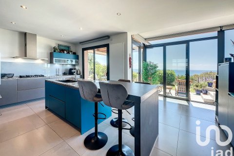 Сasa de 5 dormitorios en venta en Sant Pere de Ribes, Barcelona, Cataluña, Spain № 7568 - foto 10