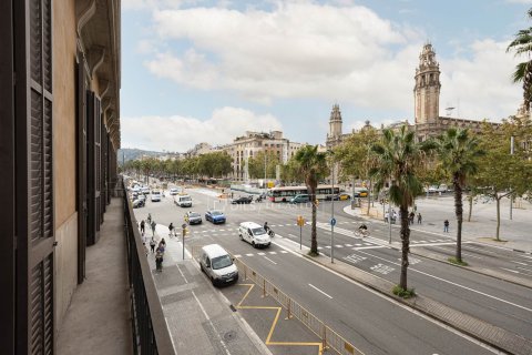 Apartamento de 3 dormitorios en venta en Barcelona, Cataluña, Spain № 4194 - foto 5