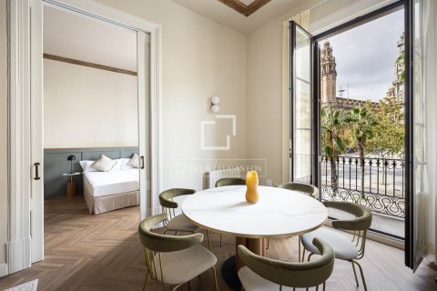 Apartamento de 3 dormitorios en venta en Barcelona, Cataluña, Spain № 4194 - foto 3